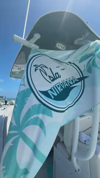 IslaNirvana Towel